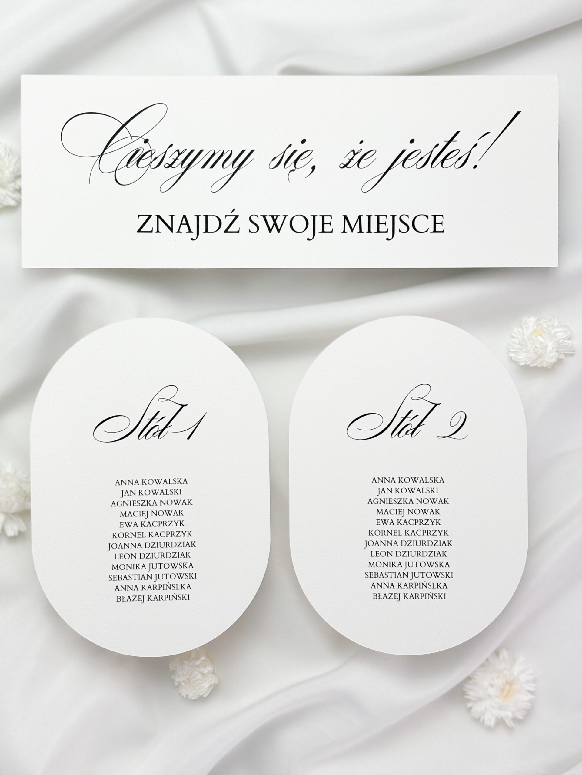 karty z planem stołów weselnych w stylu old money