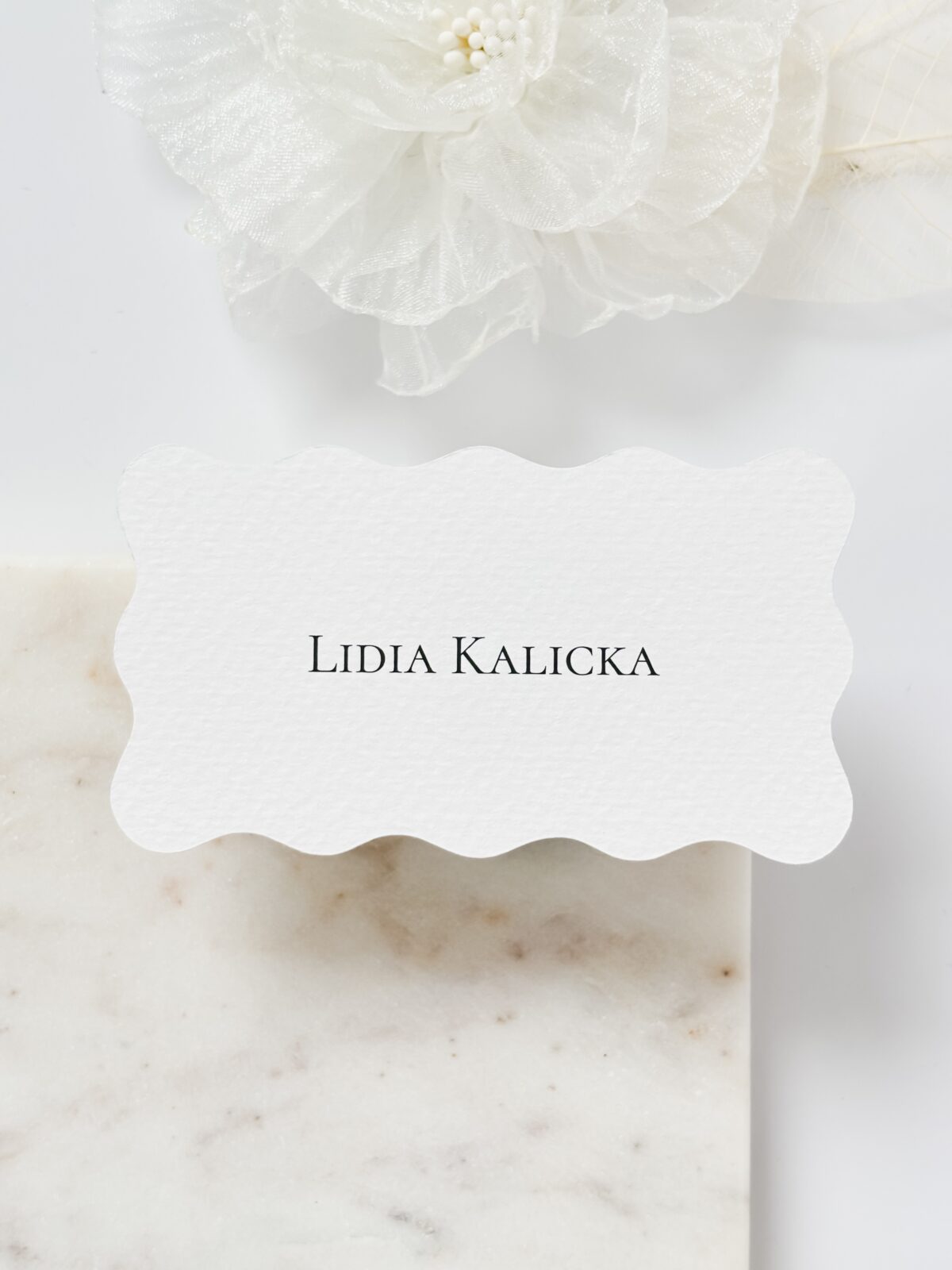 Winietka weselna w kształcie fali