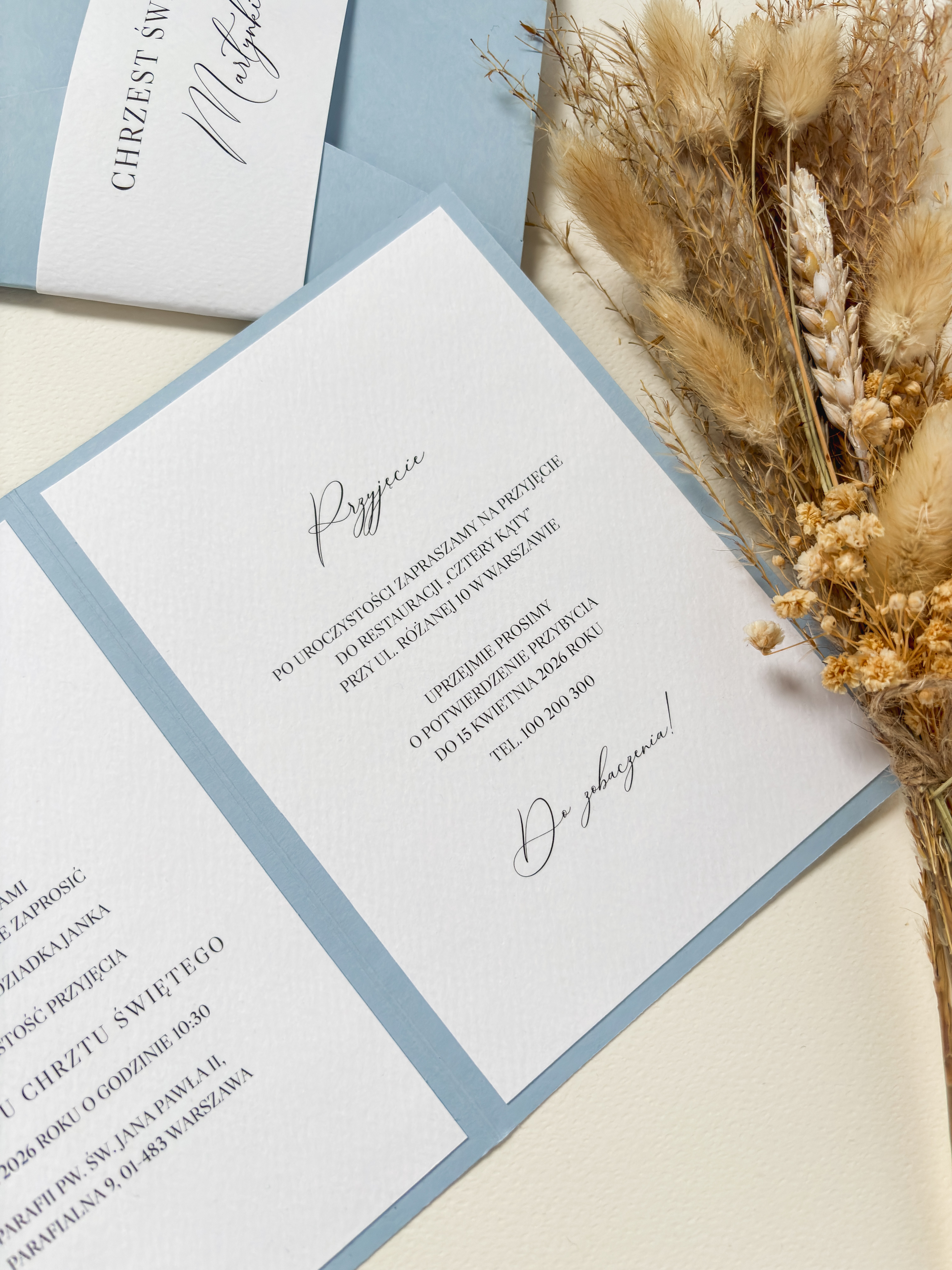 folderowe zaproszenie na chrzest błękitne