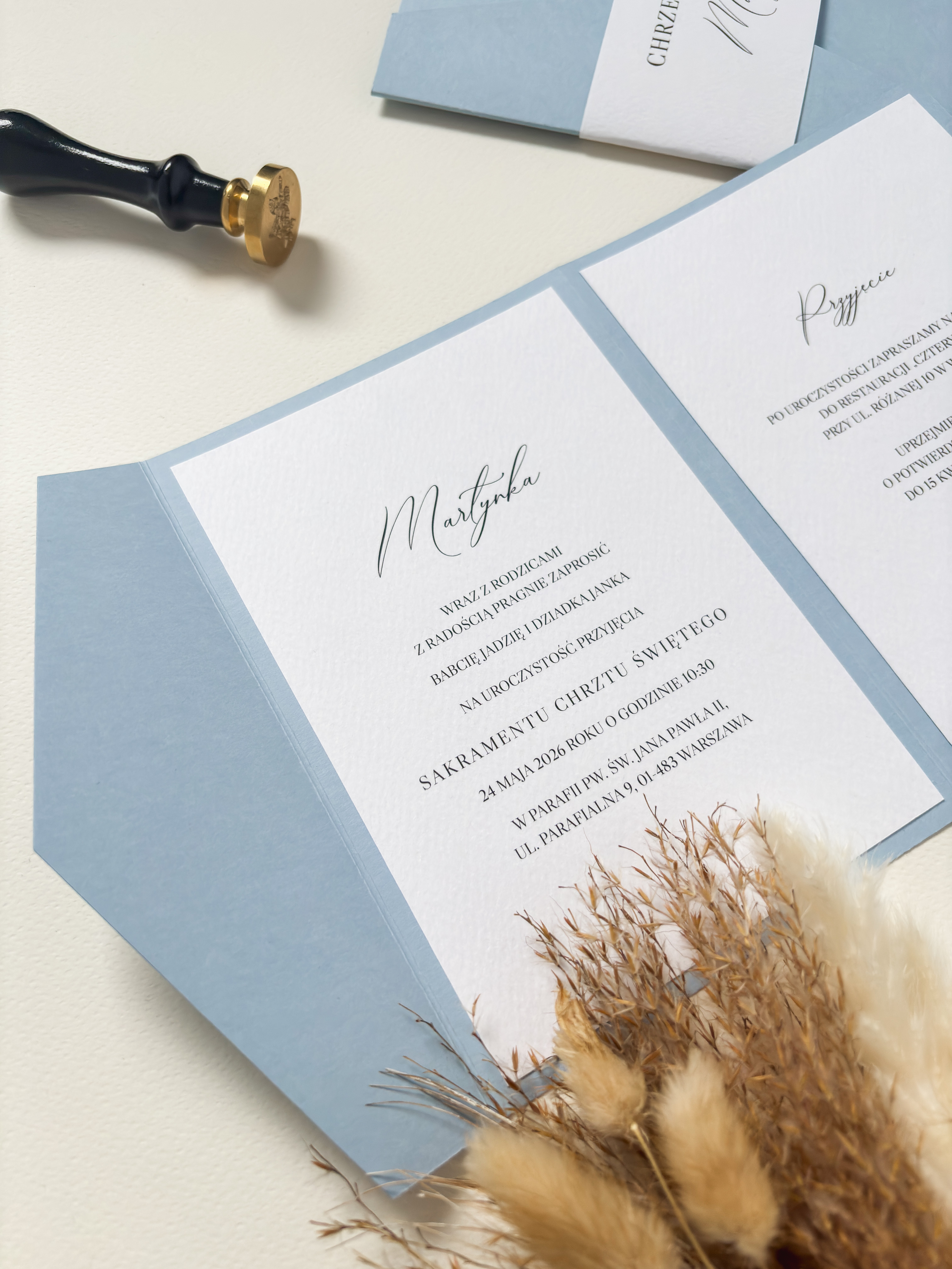 Zaproszenie na Chrzest w folderze błękitnym