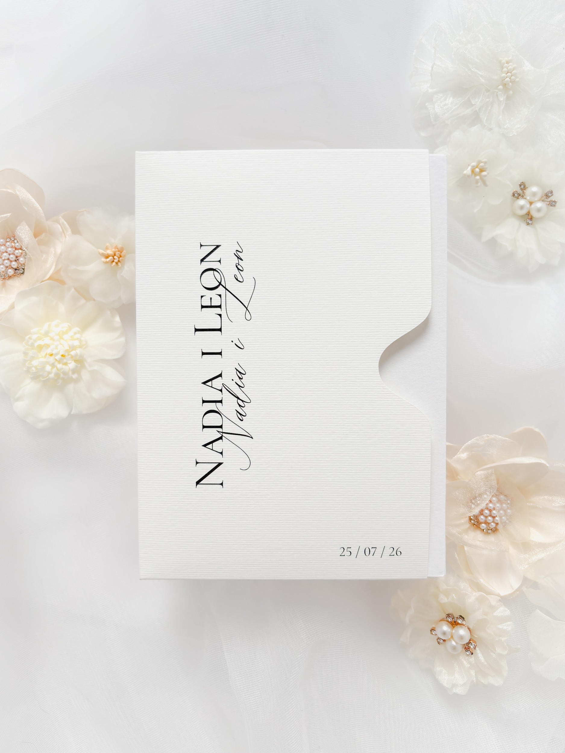 eleganckie zaproszenie ślubne