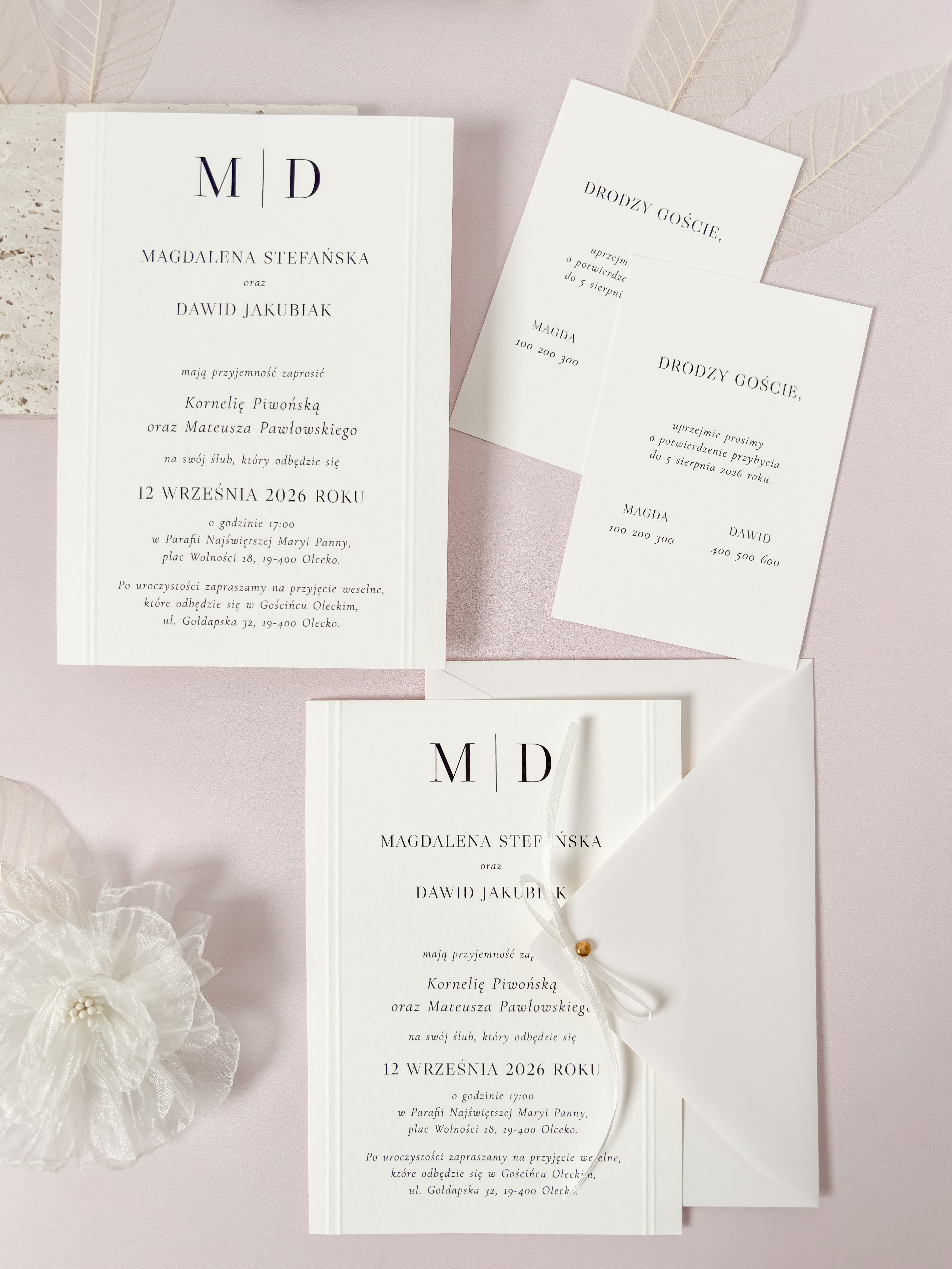 papeteria-slubna-sophie-z-tloczeniem-zestaw-3.jpg Papeteria ślubna z tłoczeniem – zaproszenie i karty dodatkowe na jasnym tle