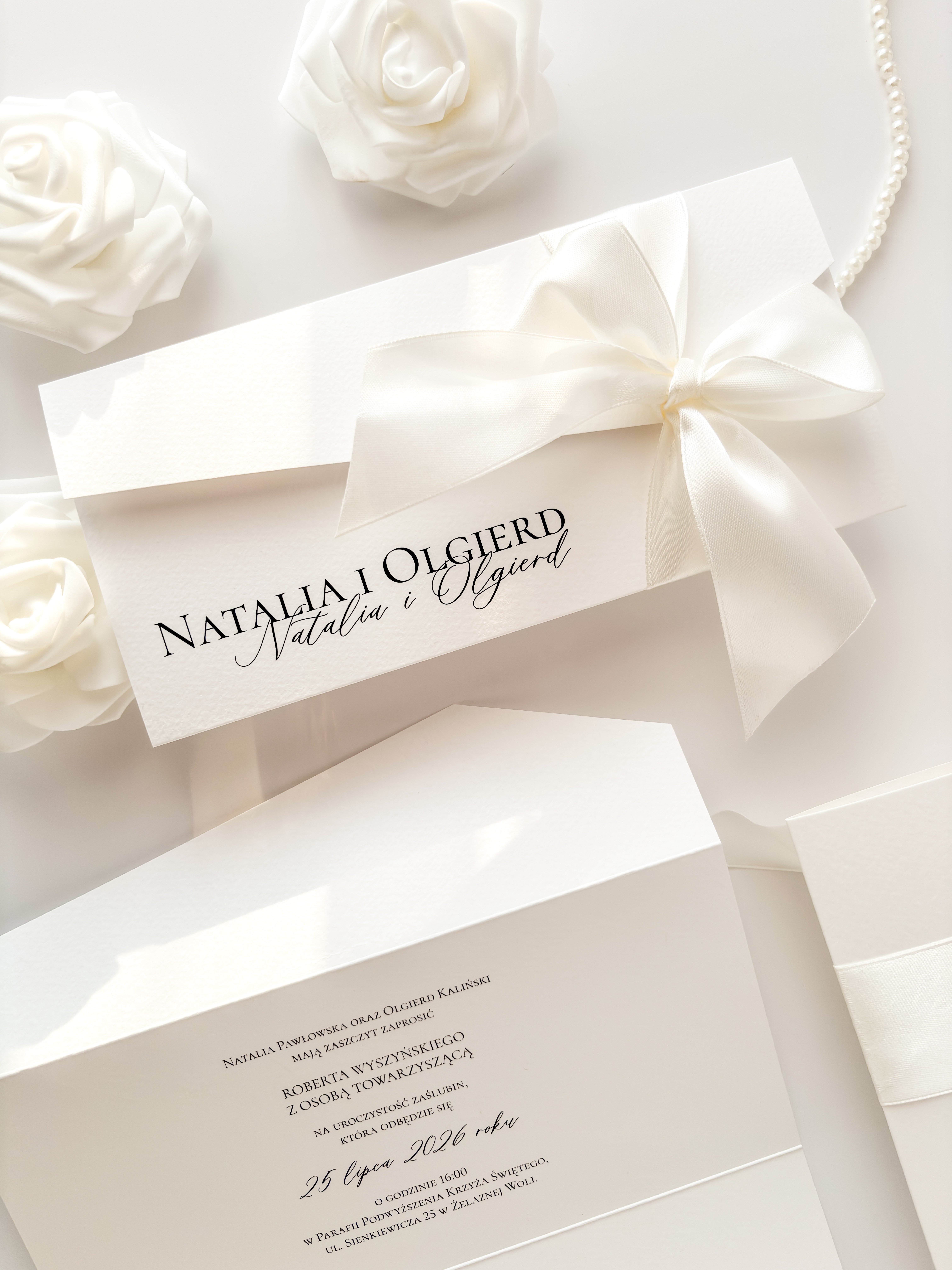składane zaproszenie ślubne z kokardą