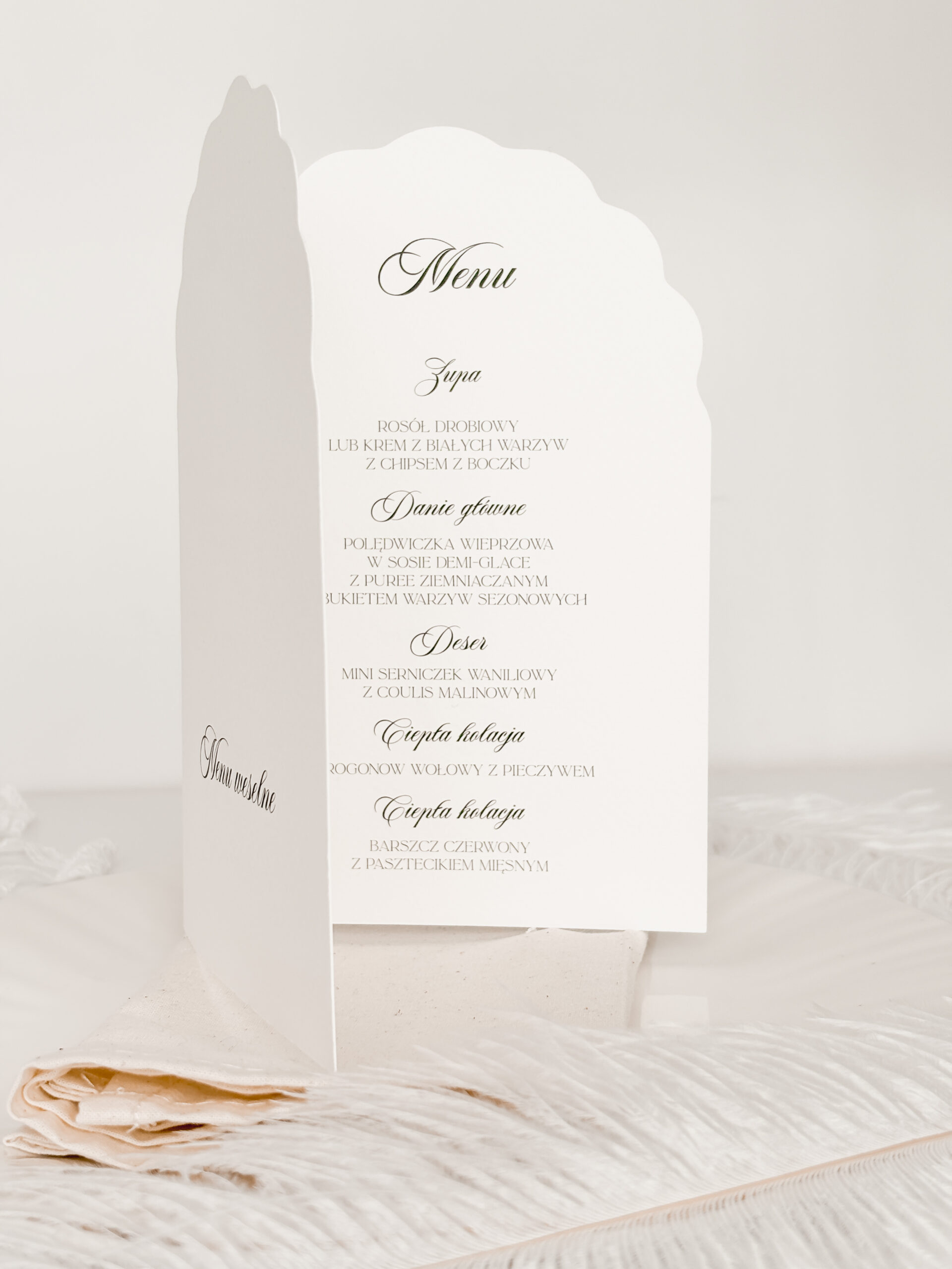 Menu stojące Diana (1) eleganckie menu weselne w jasnej kolorystyce na stół