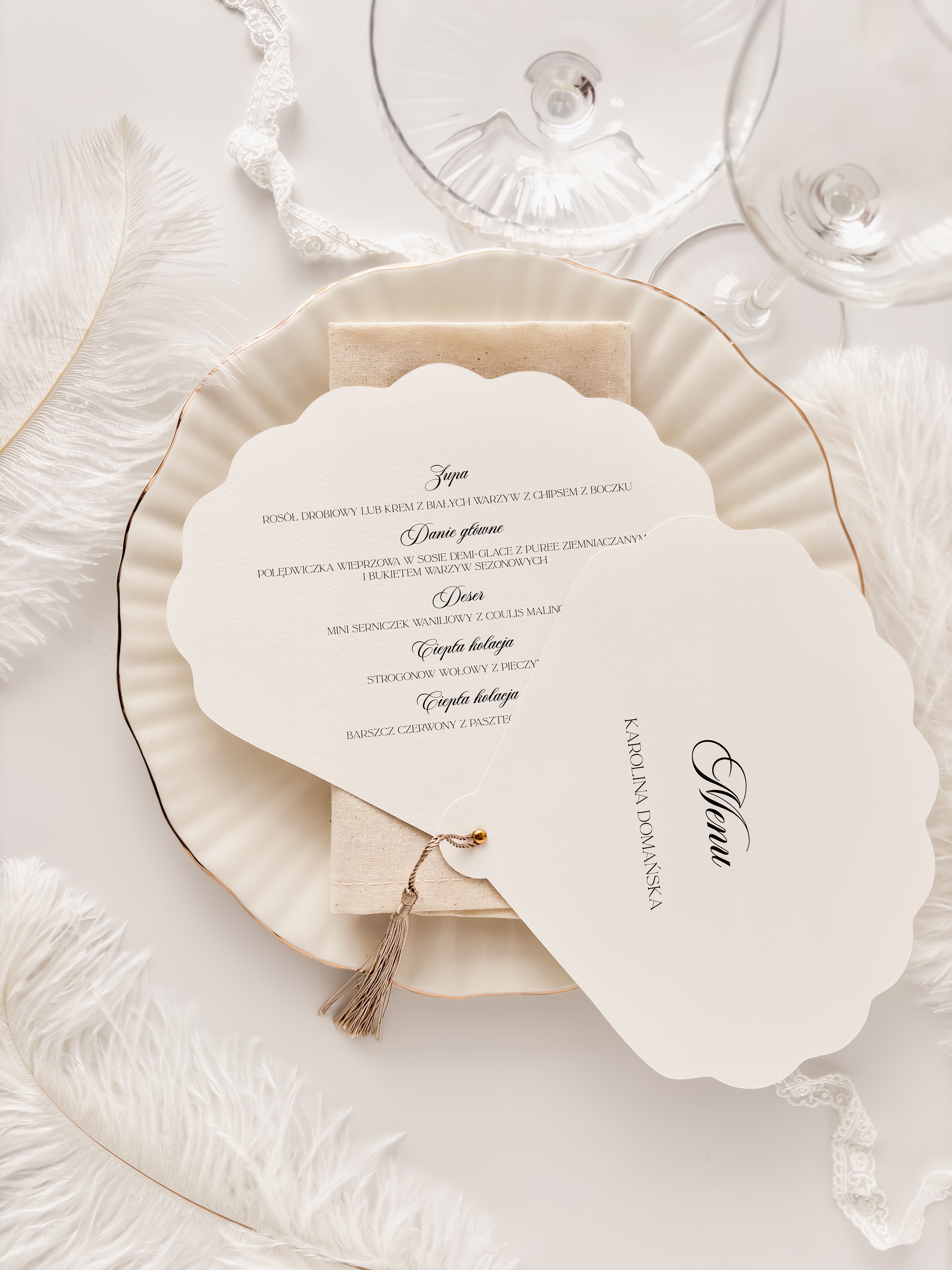 dekoracyjne menu na stół w formie wachlarza