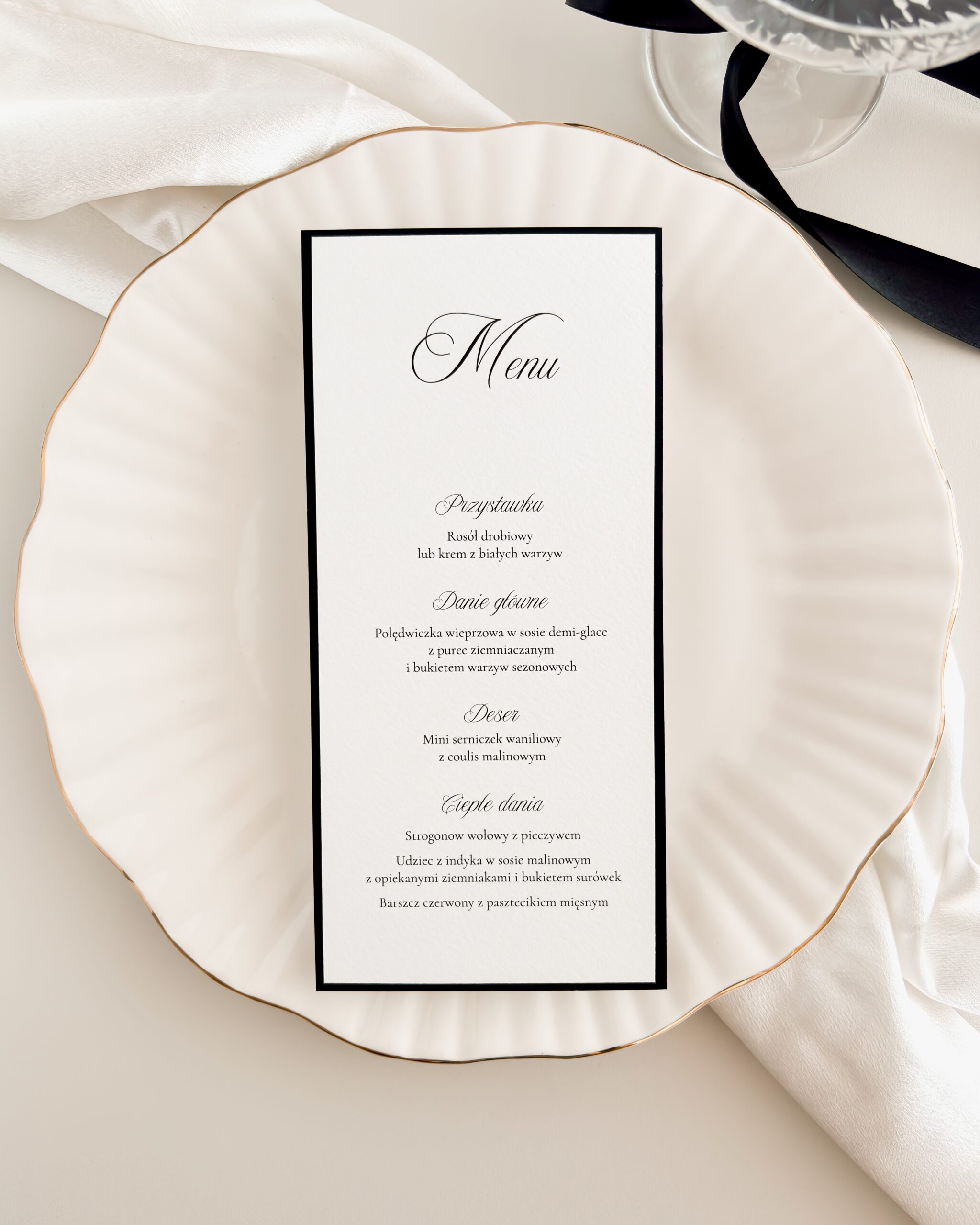 Czarno-białe menu weselne